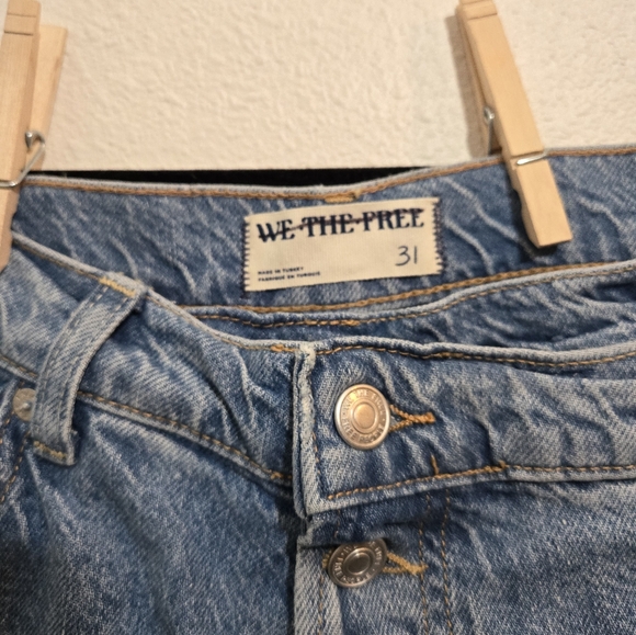 Free People NWT Crossroads Mid Rise Slim Straight Jeans Size 31 - Picture 6 of 16